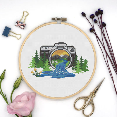 Picture Cross Stitch, Instant Download PDF Pattern, Counted Cross Stitch, Modern Cross Stitch Chart, Embroidery Pattern, Camera Gift Idea