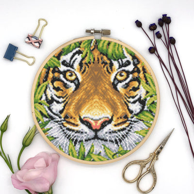 Tiger Cross Stitch, Instant Download Pattern PDF, X Stitch Tutorial, Modern Cross Stitch Pattern, Animal Cross Stitch, Boho Picture Hanging