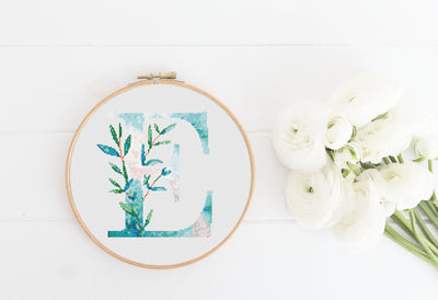 Letter E X Stitch, Instant Download PDF, Modern X Stitch Pattern, Floral Monogram, Easy x Stitch, Counted Cross Stitch Chart, Embroidery