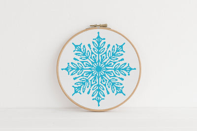 Snowflake Cross Stitch Pattern, Instant Download Pattern PDF, Easy Modern Cross Stitch Chart, Aesthetic Room Decor, Winter Wall Hanging